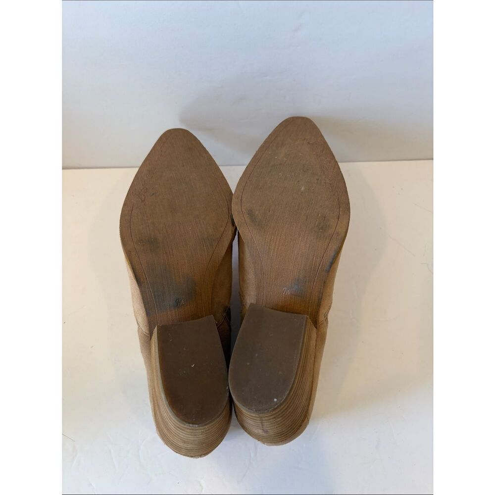 Sam and Edelman Slip-On Women’s Suede Shoes in Beige booties - Picture 7 of 7